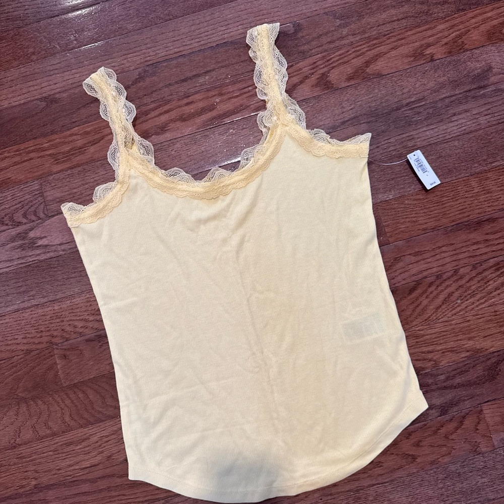 NWT Gap Body Yellow Lace Trim Women's Tank Top